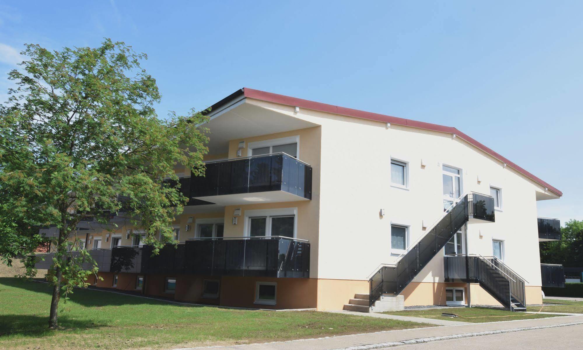 אסבאך - באומנהיים Aparthotel Donaustern מראה חיצוני תמונה